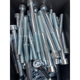 DIN912 M8x35 Bkny.csavar 8.8 HORG. (200